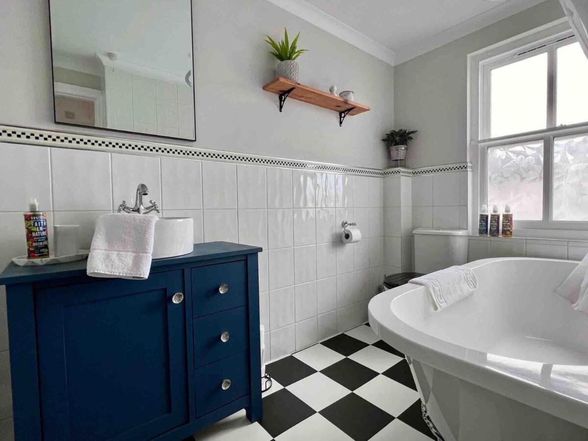 Cosy Georgian Cottage - Parking - Central Frome Zewnętrze zdjęcie